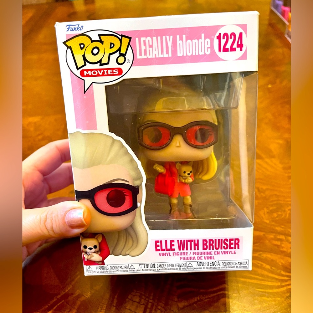 Legally Blonde Elle with Bruiser Funko Pop.